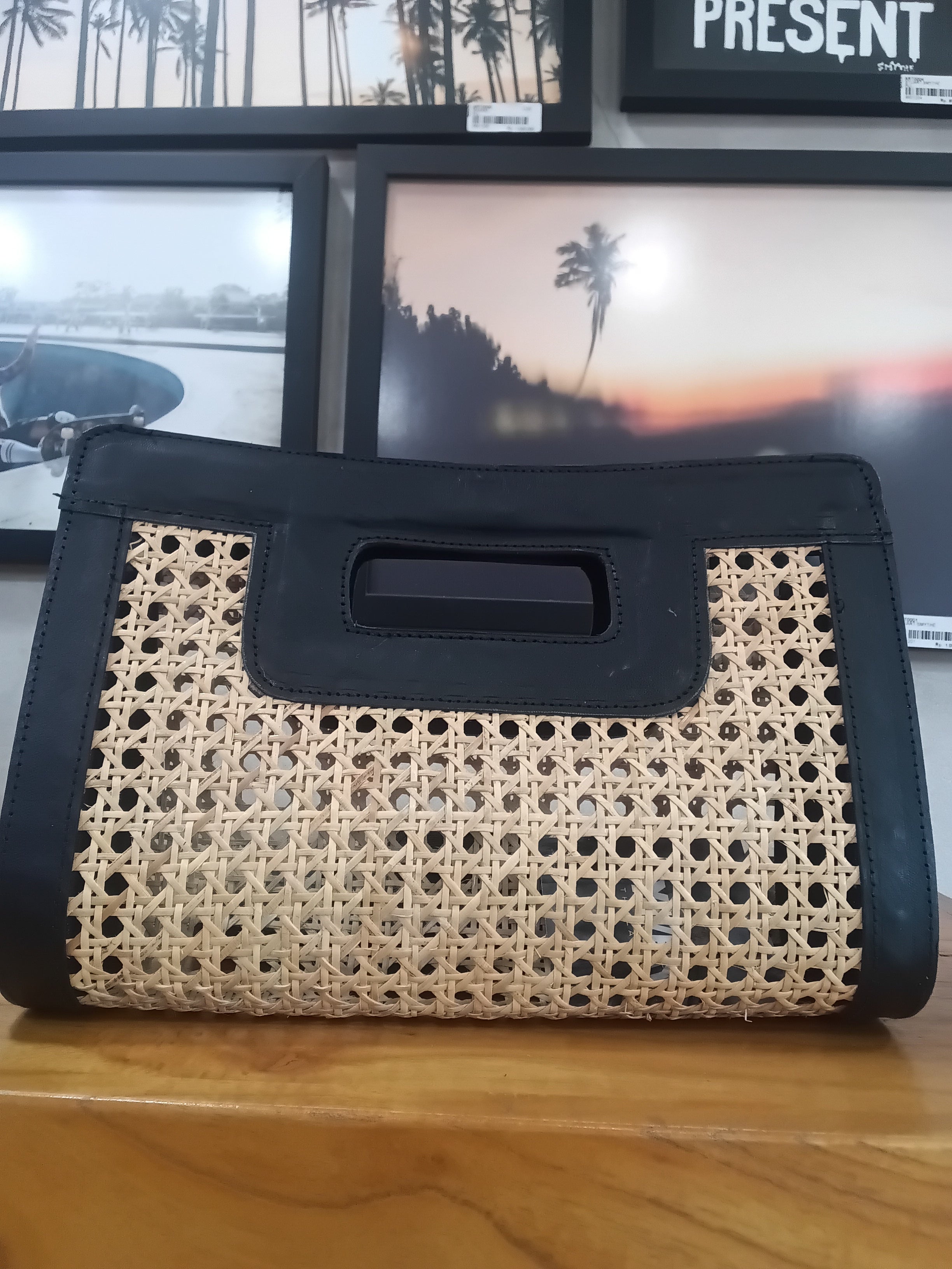 RATTAN MATA HAND BAG SMALL