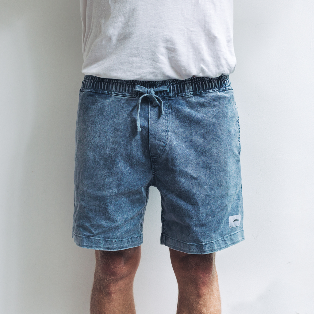 ARLO SHORTS | navy wash