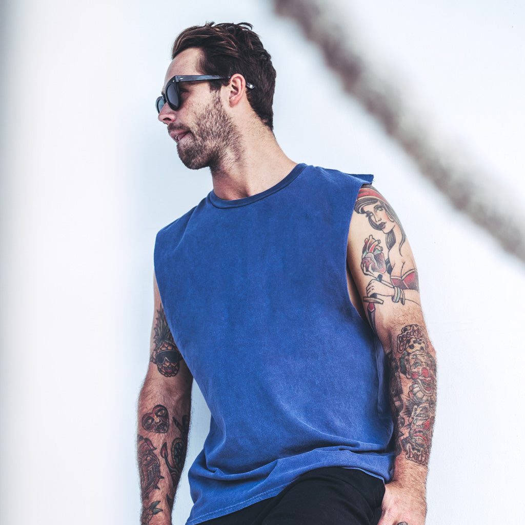 EVERYDAY MUSCLE | navy  wash