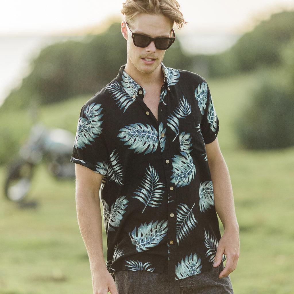VACAY SHIRT | let's get tropical