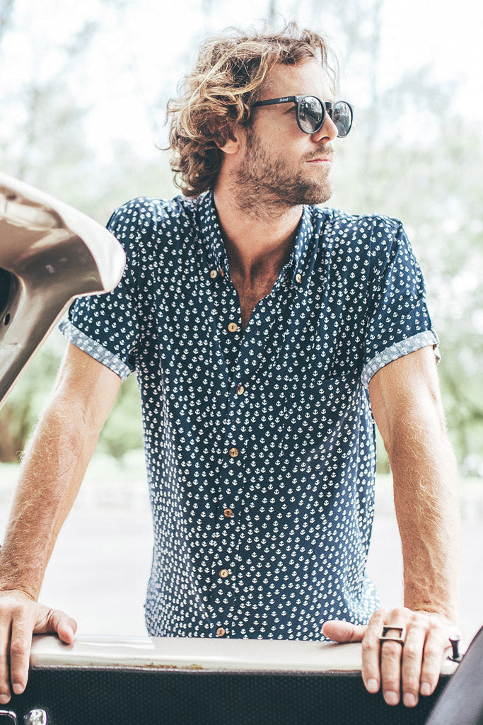 VACAY SHIRT | anchor navy