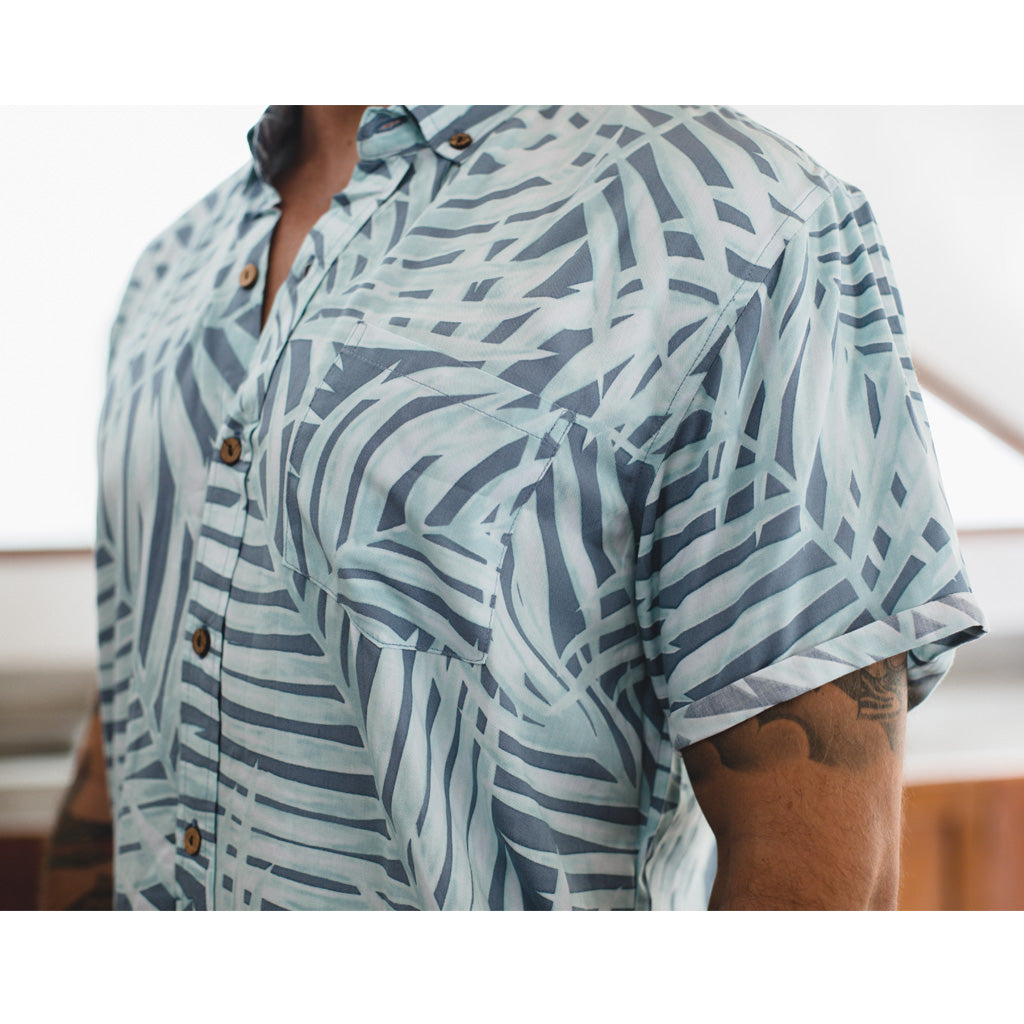 VACAY SHIRT | floral blue