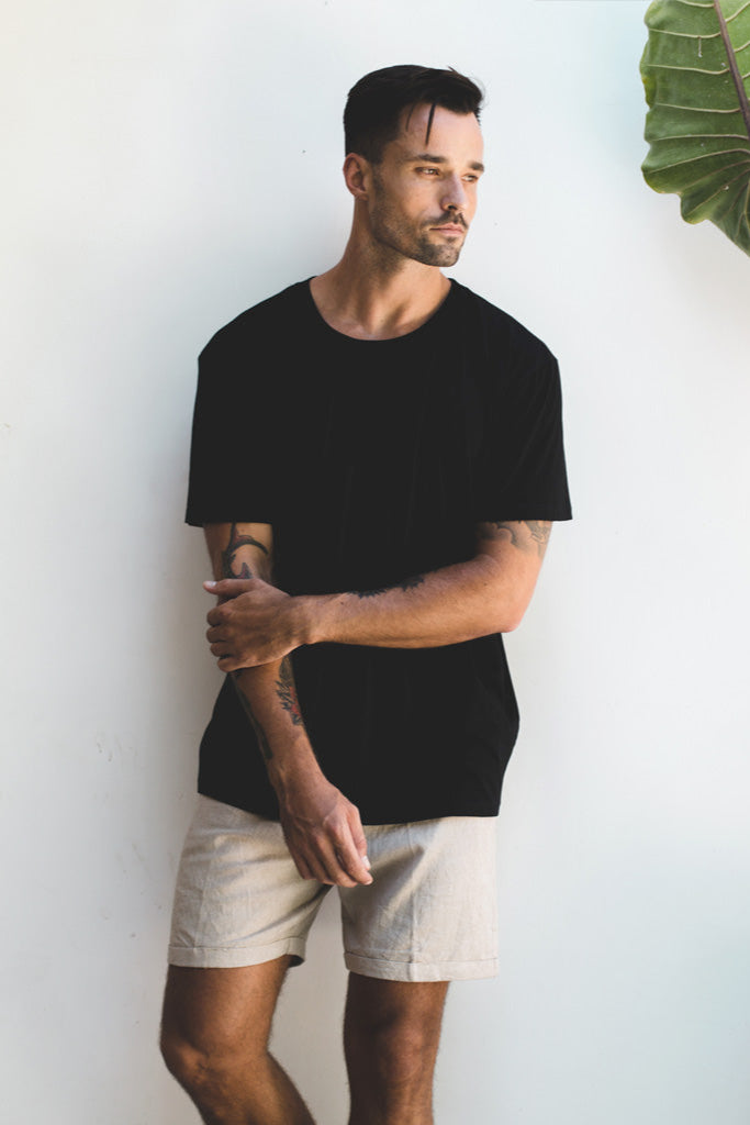 RELAX TEE | black